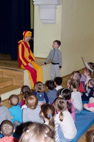 teatrzyk kameleon 008.jpg